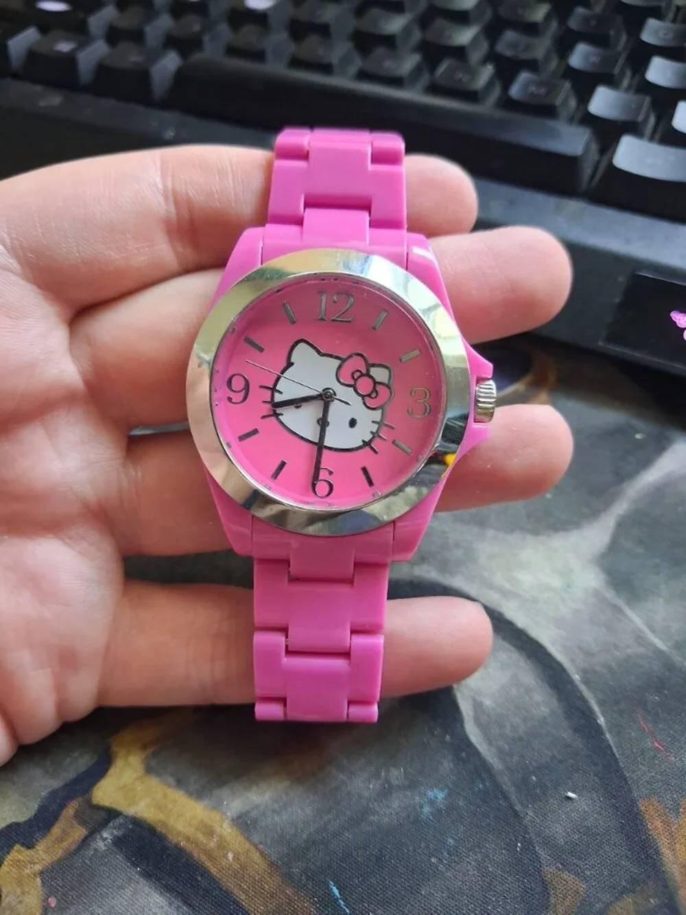 Sanrio Hello Kitty Pink women's watch